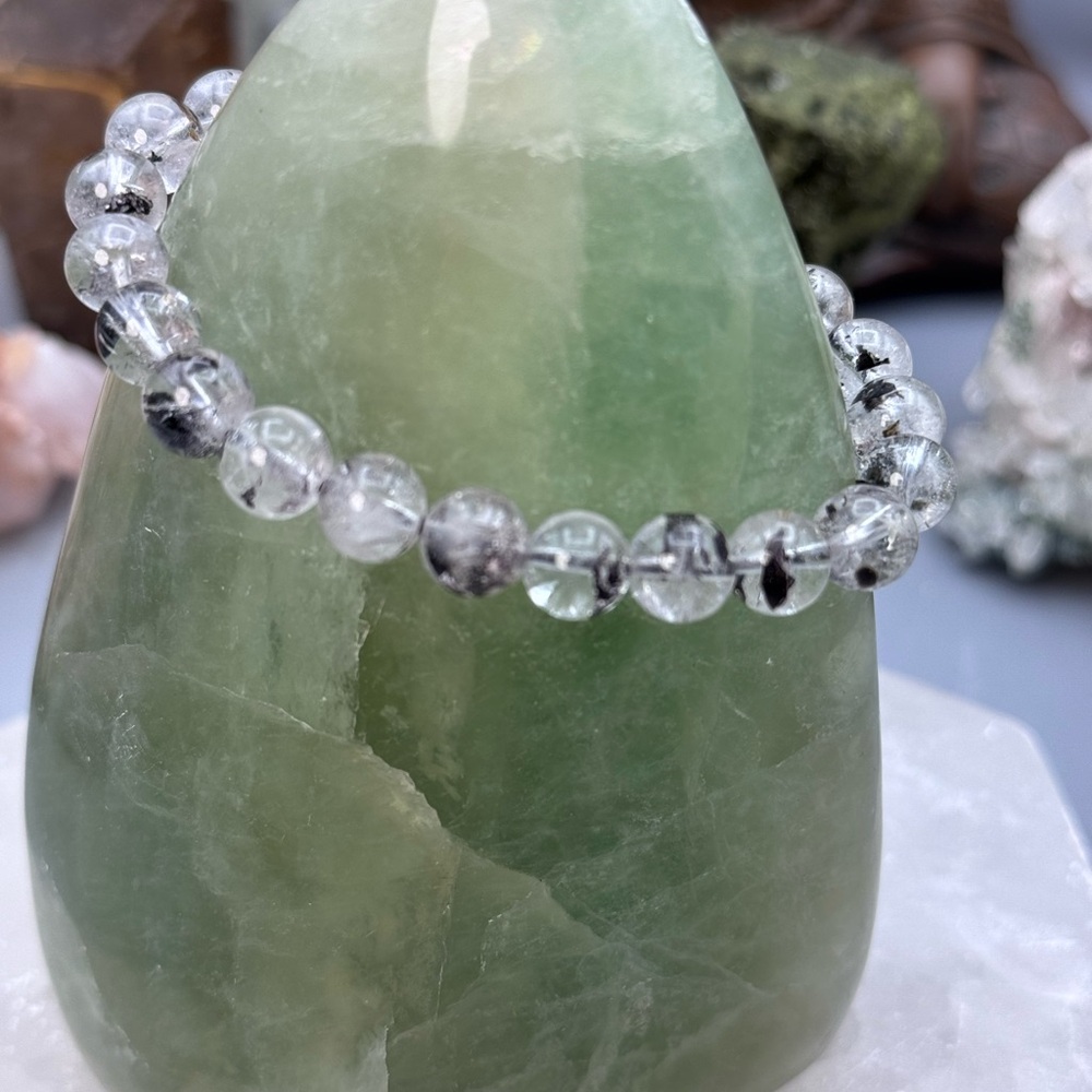 Elegant Black Tourmalinated Clear Quartz Bracelet 8mm - Picture 1 of 4